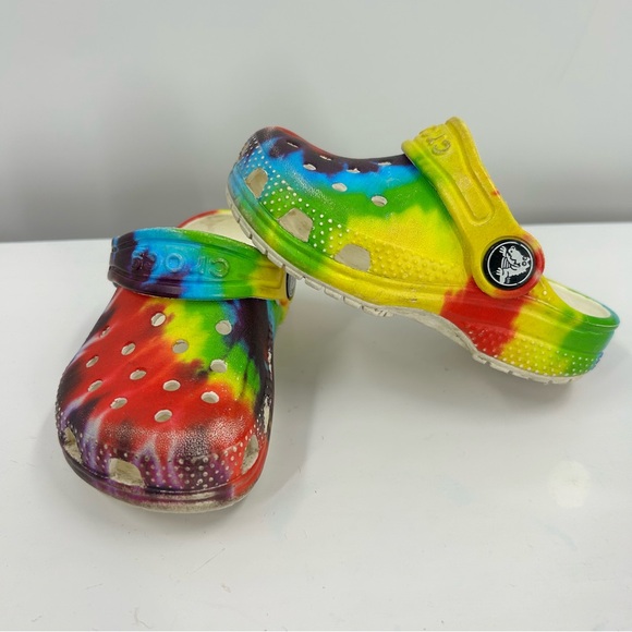 CROCS Rainbow Tie-Dye Slip-on Shoes Toddler Size 6 - Picture 1 of 8